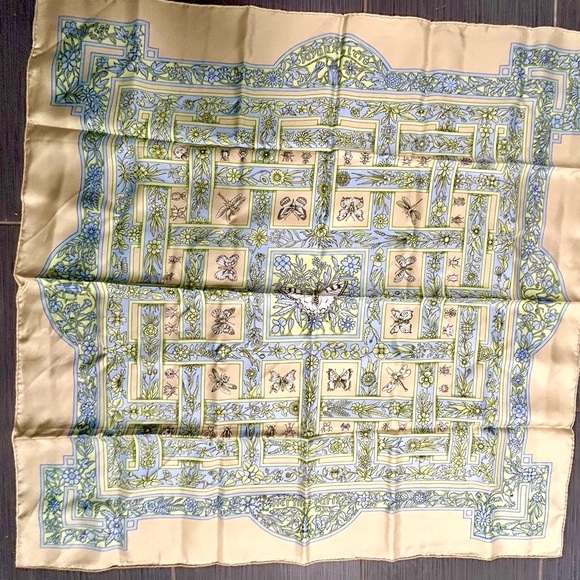 Floral and Insect Patterned Square Scarf - Picture 4 of 4